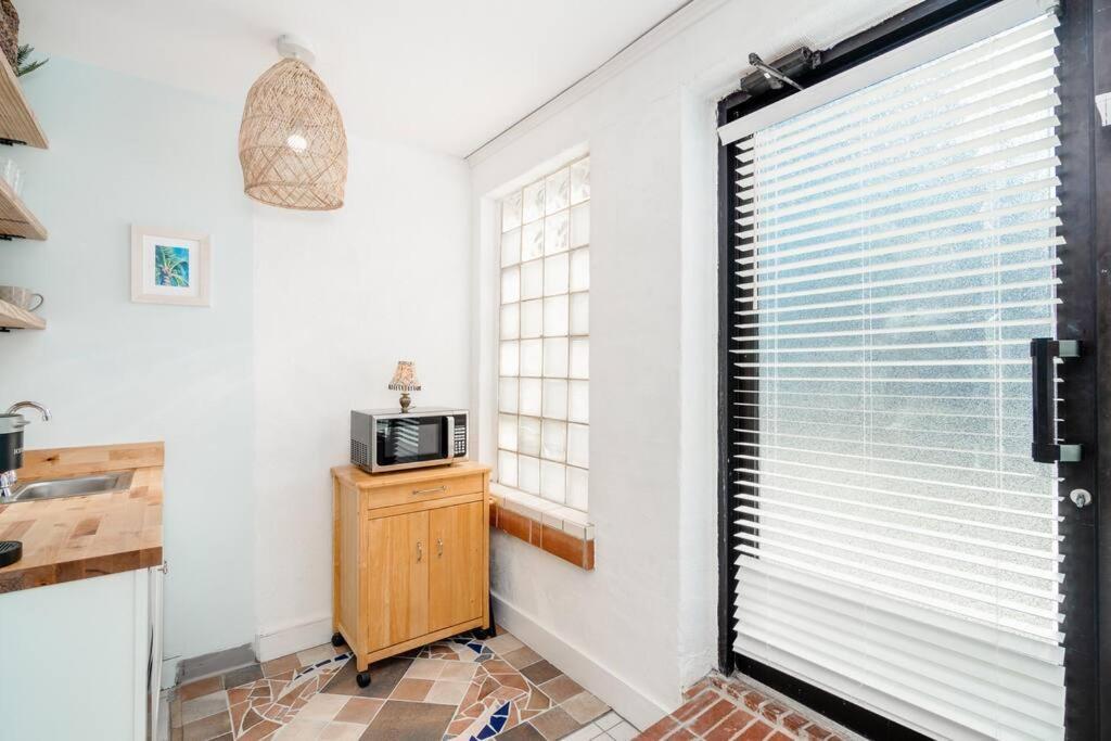 Why Knot Getaway...Rooftop With Waterview! Unit D Beaufort Bagian luar foto