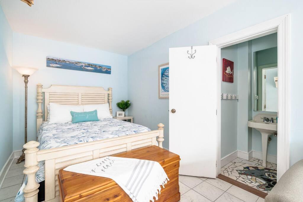 Why Knot Getaway...Rooftop With Waterview! Unit D Beaufort Bagian luar foto