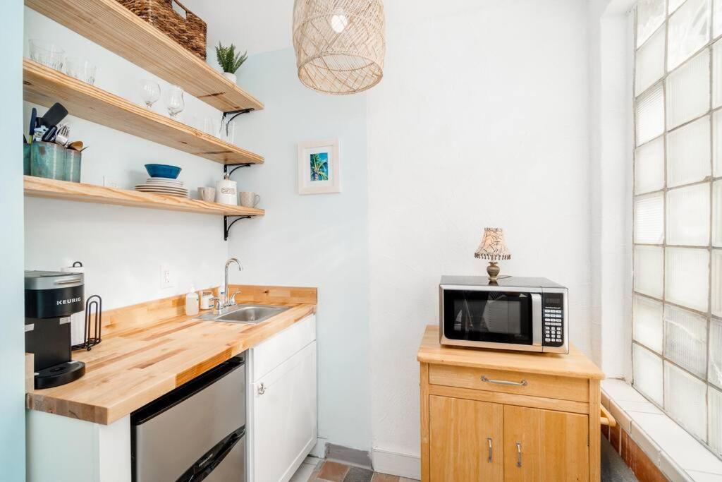 Why Knot Getaway...Rooftop With Waterview! Unit D Beaufort Bagian luar foto