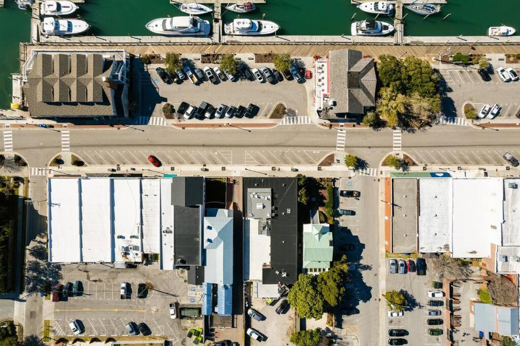Why Knot Getaway...Rooftop With Waterview! Unit D Beaufort Bagian luar foto